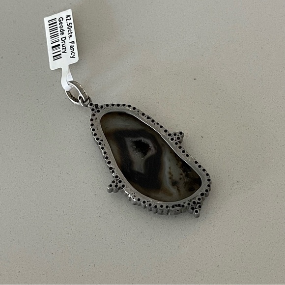 One of a kind Fancy Geode Druzy and diamond pendant - Picture 5 of 10